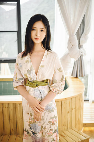 日韩欧美暖暖爱