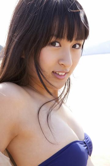 日韩综合视频第8页